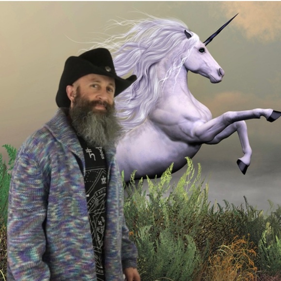 Unicorn poop and Fairy Dust Mystery box. - Picture 3 of 3